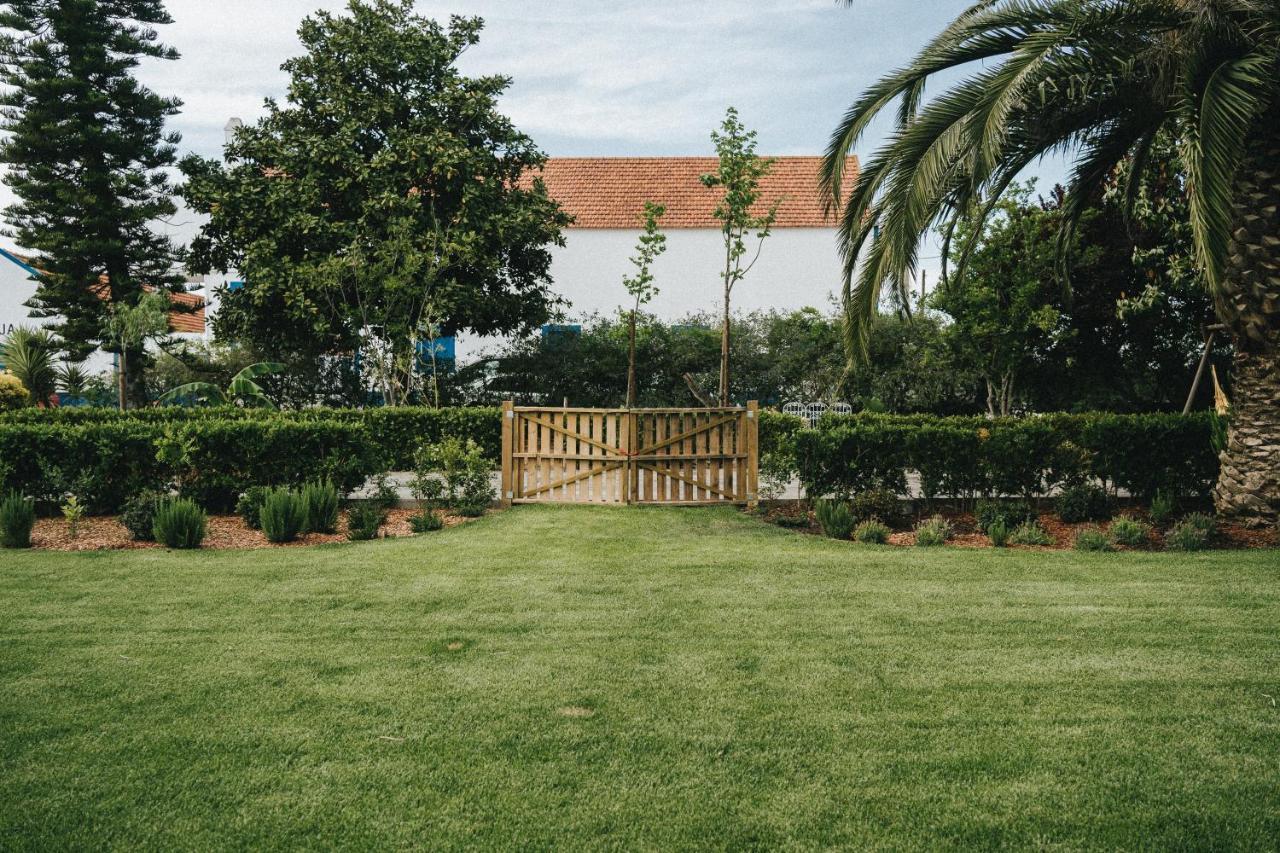 Vila Humus Farm Águas de Moura Exteriér fotografie