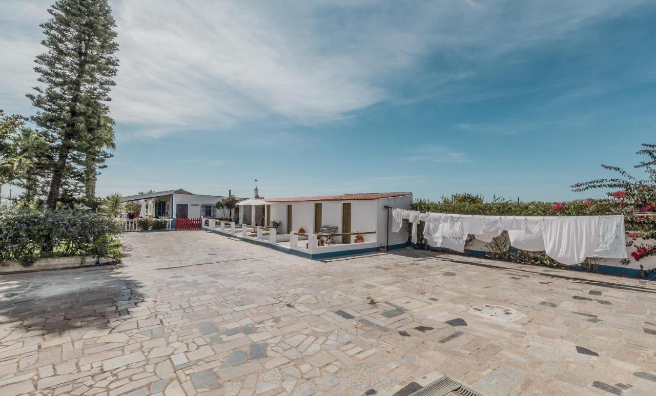 Vila Humus Farm Águas de Moura Exteriér fotografie