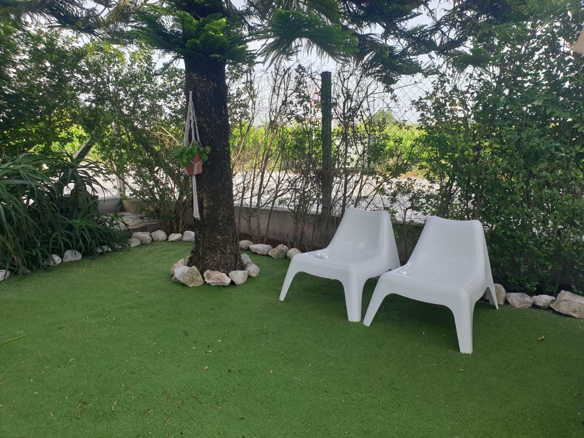 Vila Humus Farm Águas de Moura Exteriér fotografie